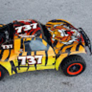 Meet your Posher, Aaron turner